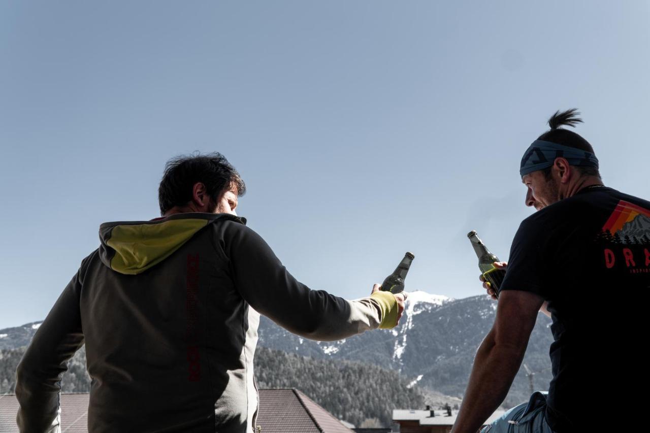 Studio,1689842865:JPEG