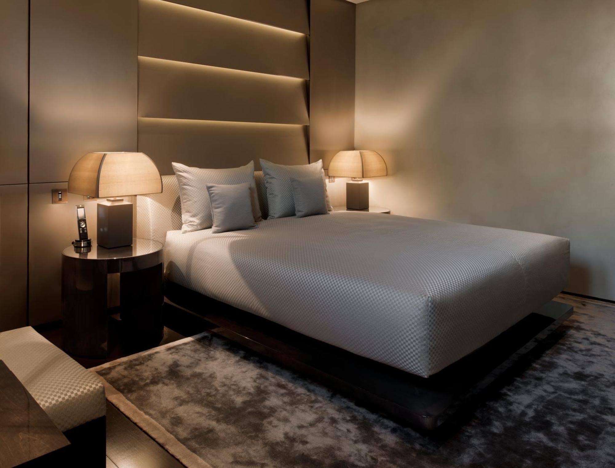 Armani Junior Suite,832434344:JPEG