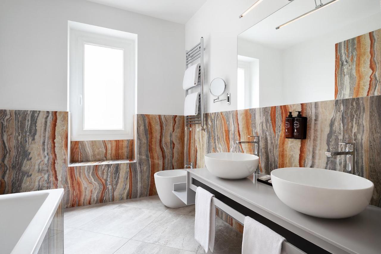 Junior Suite,1274530324:JPEG