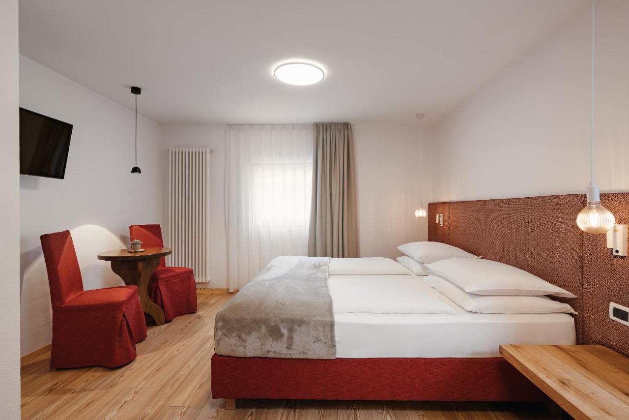 Standard Double Room,1322611141:JPEG