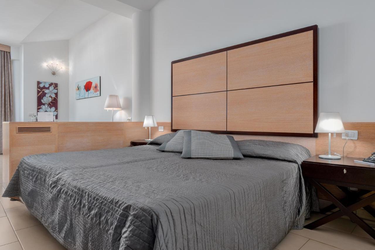 Comfort Double or Twin Room with Sea View - Main Building