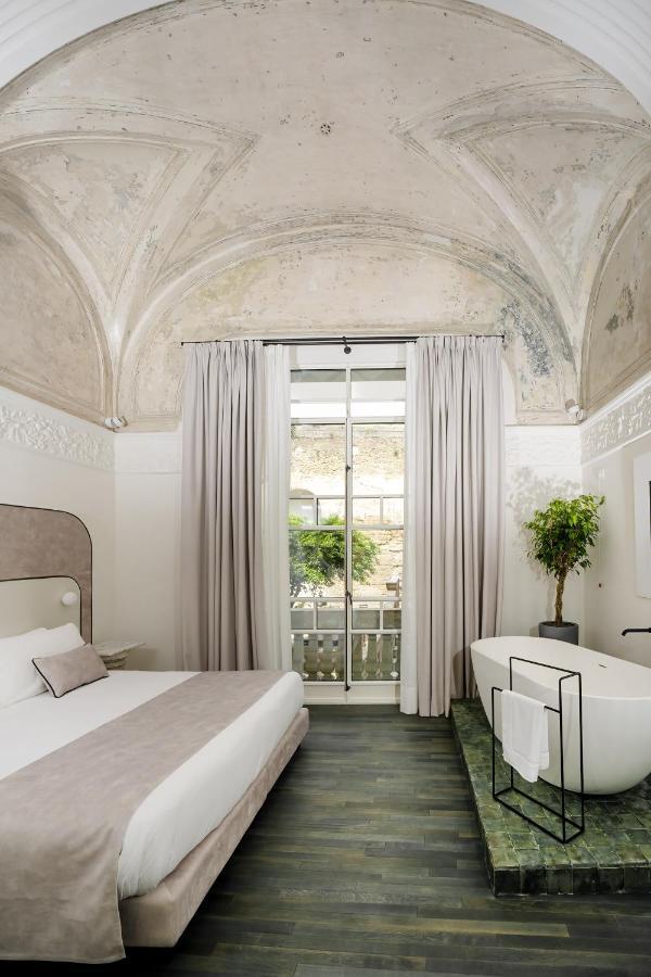 Suite Queen con Vasca Idromassaggio