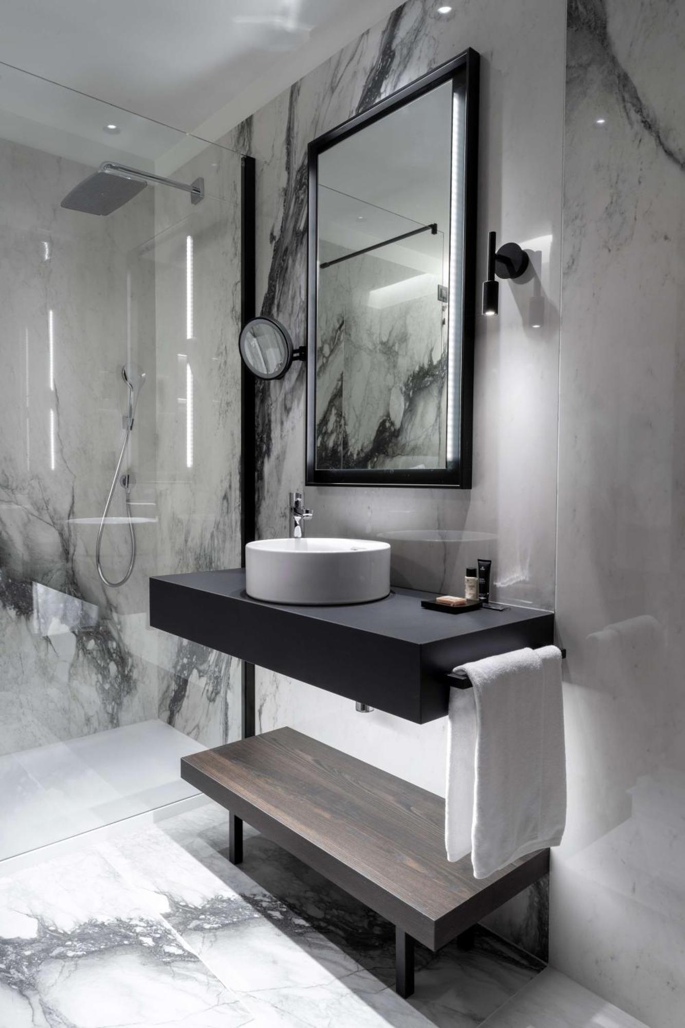 Collection Room,1555835143:JPEG