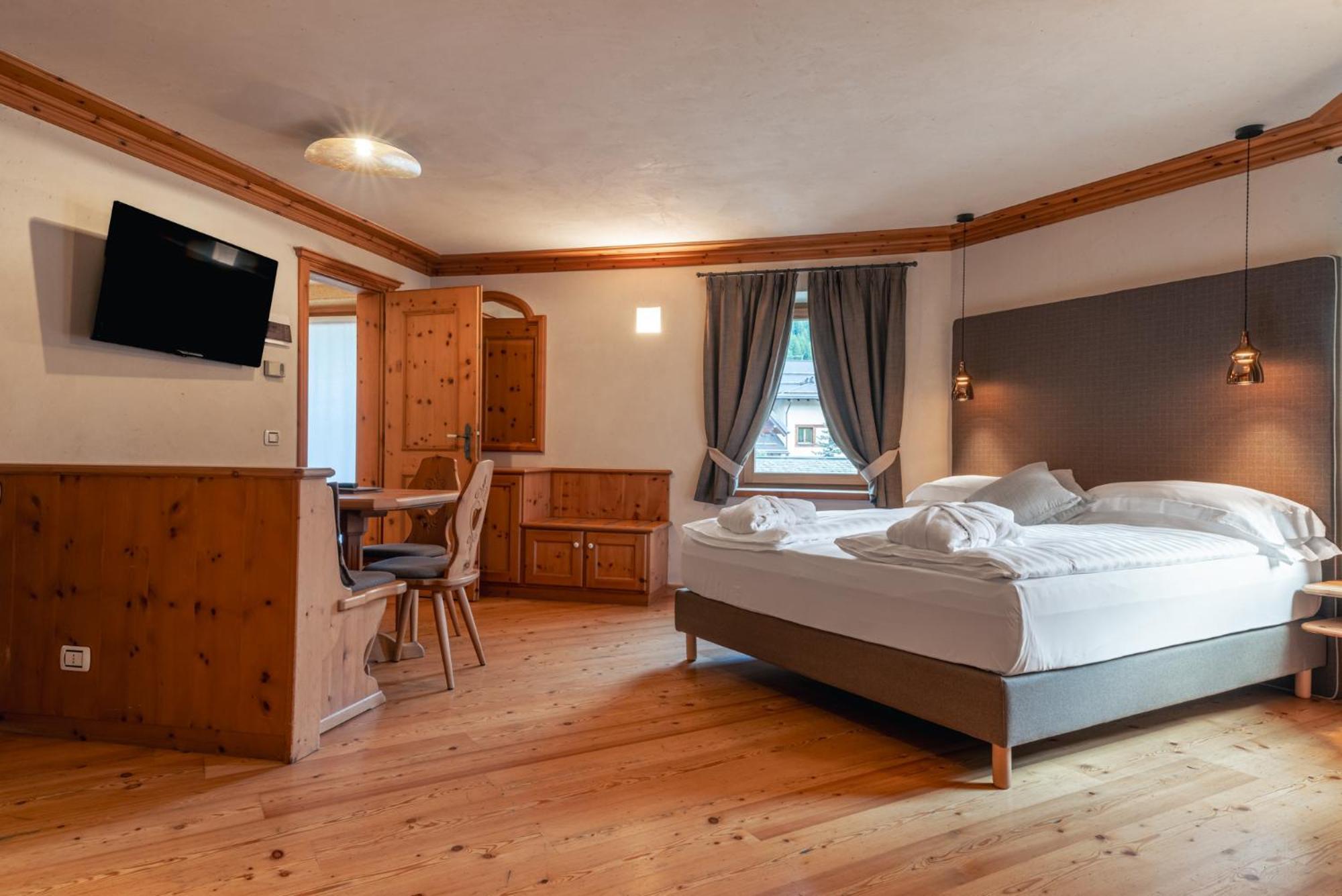 Suite Junior con Vista Montagna