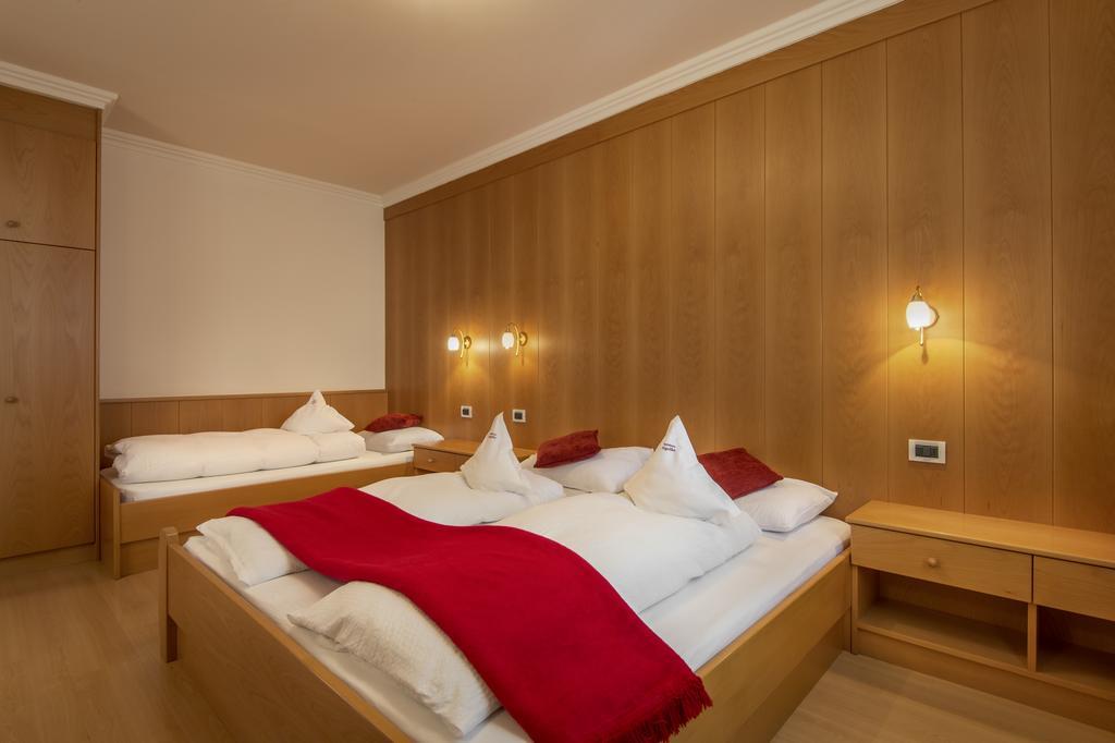 One-Bedroom Apartment (4 Adults),172015845:JPEG