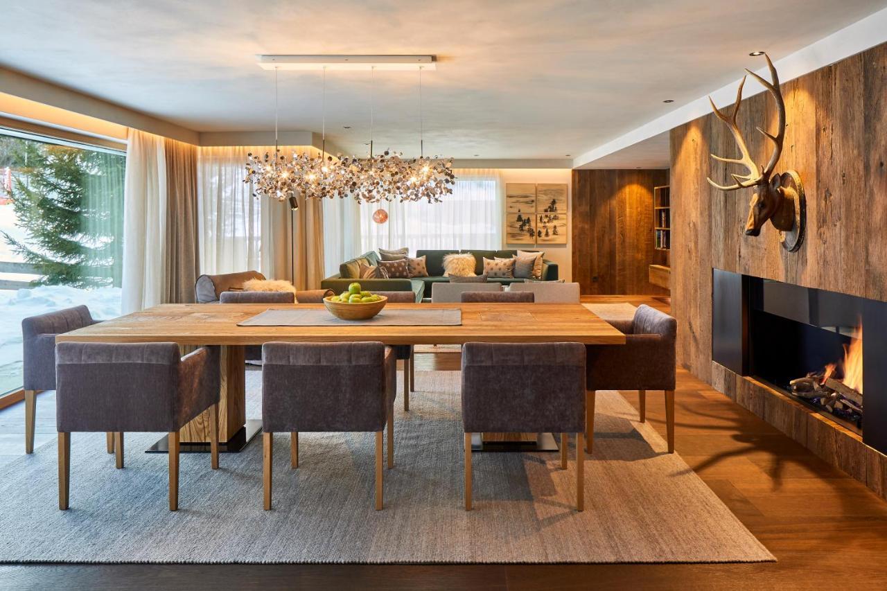 Three-Bedroom Apartment,752309012:JPEG