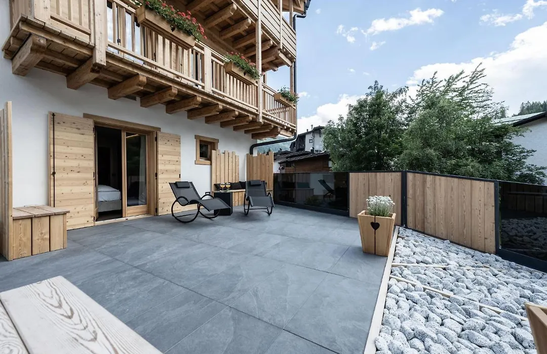 Alpine Days Mountain Home-1