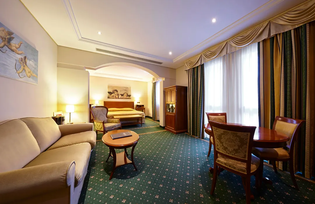 Hotel Aqua-1