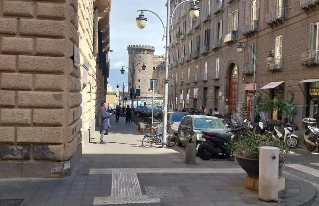 Quartieri Spagnoli Rooms-1