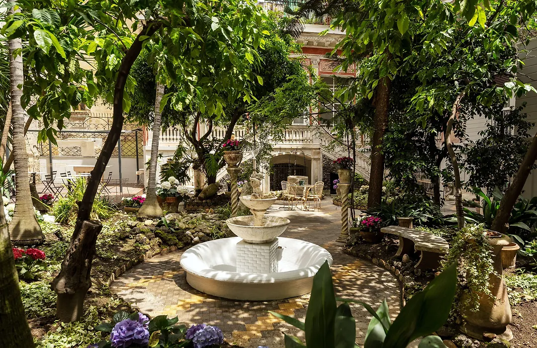 Artemisia Domus - Giardino-1
