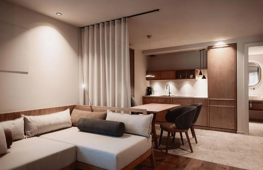 Zin Park Alpine Suites And Spa-1