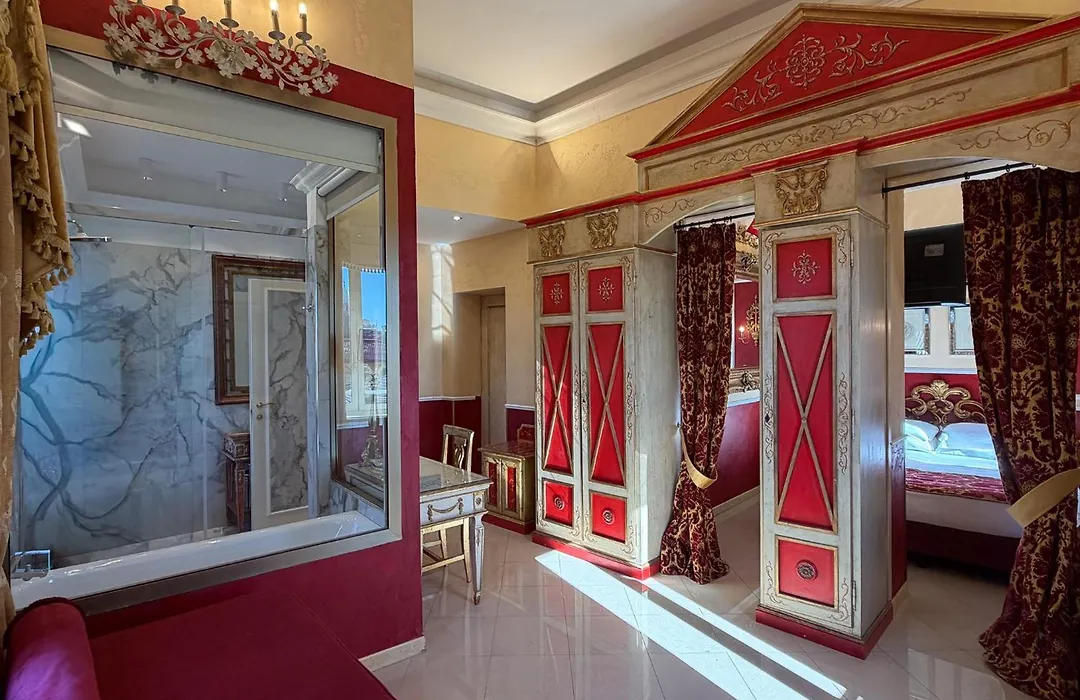 Romanico Palace Luxury Hotel & Spa-1