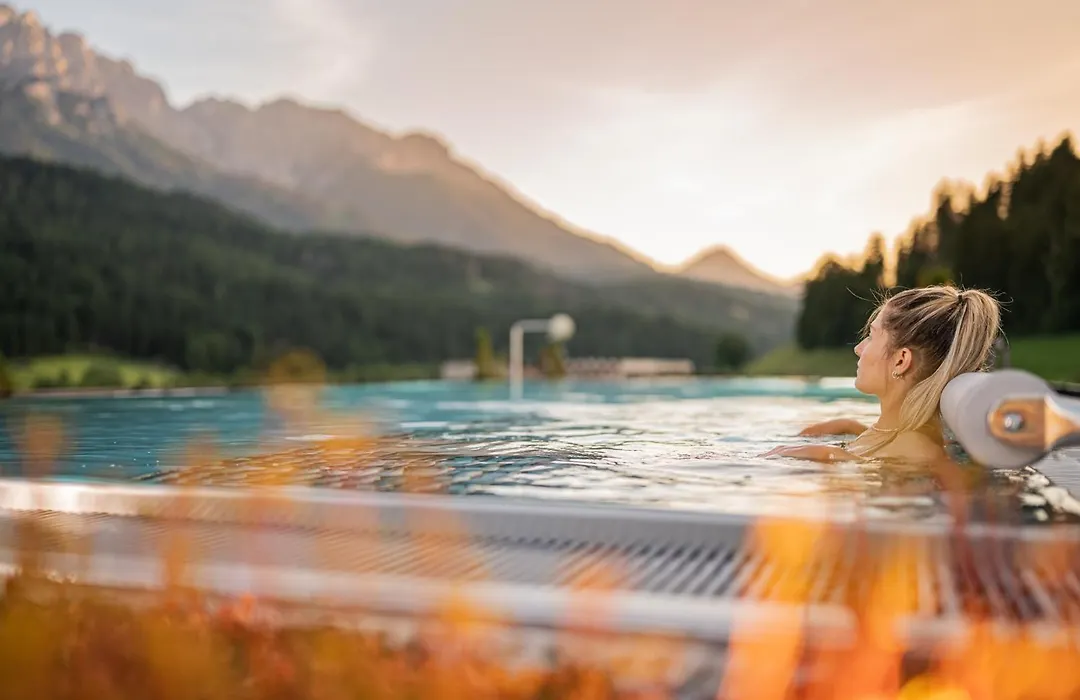 Loewe Dolomites-1