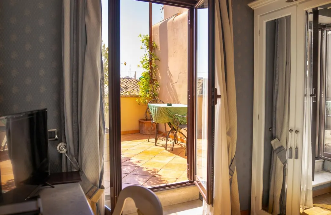 Hotel La Lumiere Di Piazza Di Spagna-1