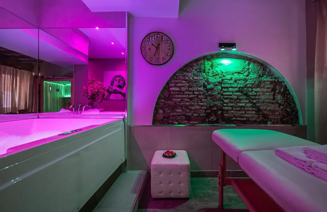 Corso Suite 107 Rooms Wellness & Spa-1