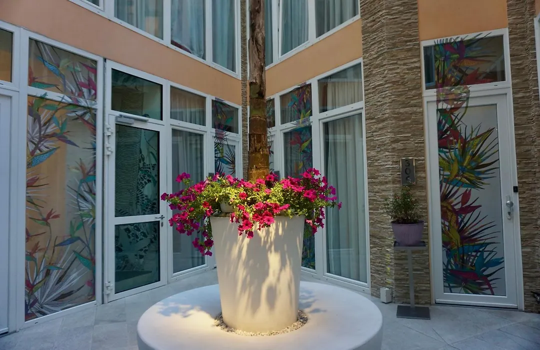 Hotel Vespasiano-1