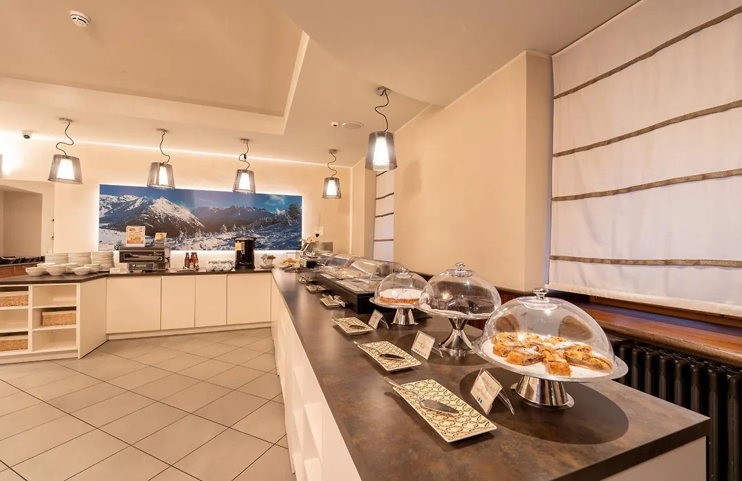 Hotel Garni Cristallo-1