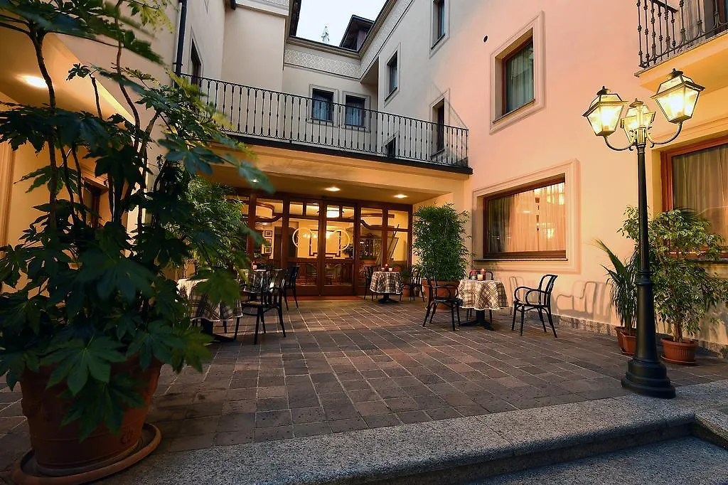 Hotel Acqui&Centro Benessere-1