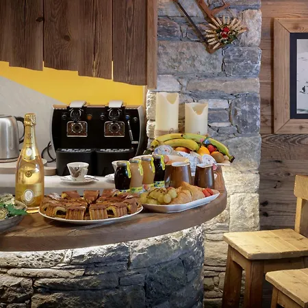 Francois Boutique Rooms - Matterhorn Retreat & Spa In Cervinia-3