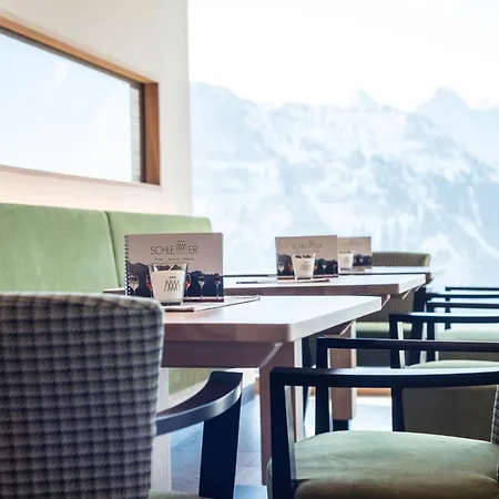 Berghotel Schlemmer Dolomites-3