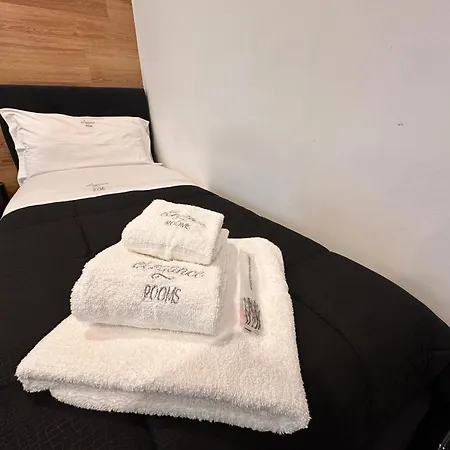 Elegance Rooms Spaccanapoli-2