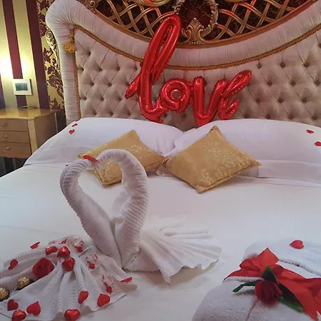 Erossuite Guesthouse-3
