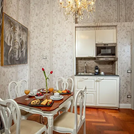 The Inn At The Spanish Steps Luxury Collection - Bocca Di Leone 63 Luxury Suites-3