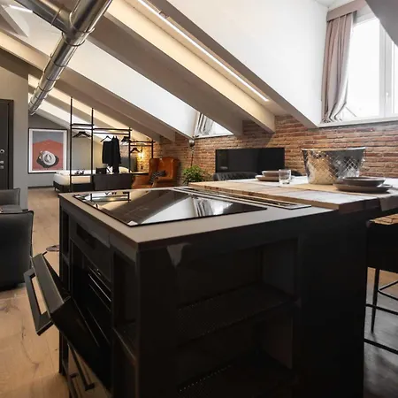 Ar Suites&Art-2