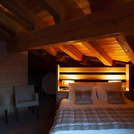 La Madonnina Del Gran Paradiso Wellness Hotel-3
