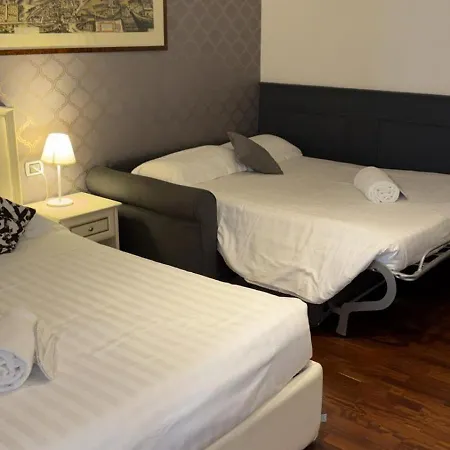 Piccolo di Piazza di Spagna Suites-3