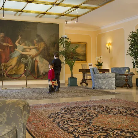 Hotel Napoleon-3
