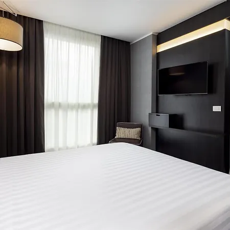 Best Western Premier Chc Airport-2