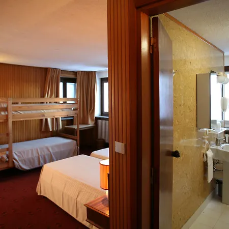 Hotel lo Stambecco-2