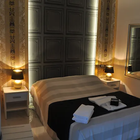 Navona Nice Room-2