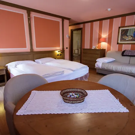 Hotel Compagnoni-3