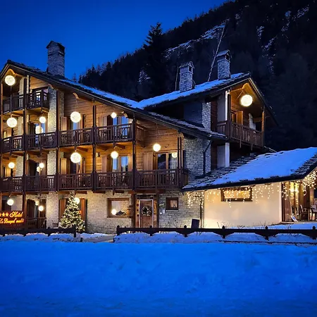 Hotel Le Bouquet - Adults Only-3