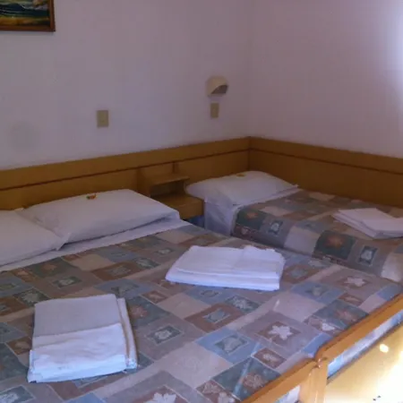 Hotel Italia-3