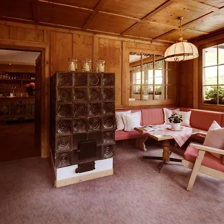 Berghotel Ladinia-3