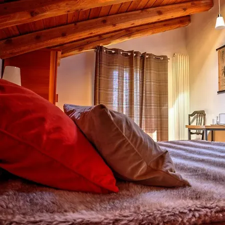 Maison Perriere - Chambres D'Hotes-3