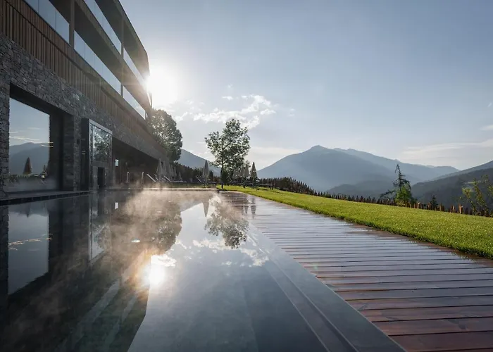 Hotel Schopfenhof San Candido