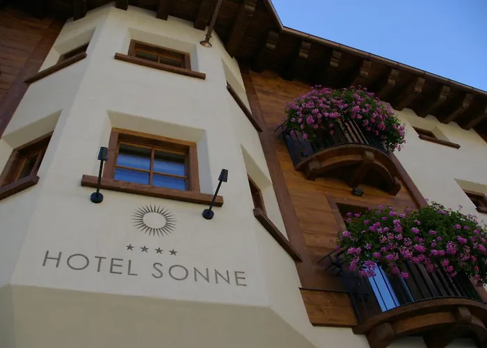 Eco & Wellness Boutique Hotel Sonne Livigno