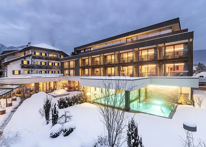 Hotel Restaurant Langgenhof Brunico