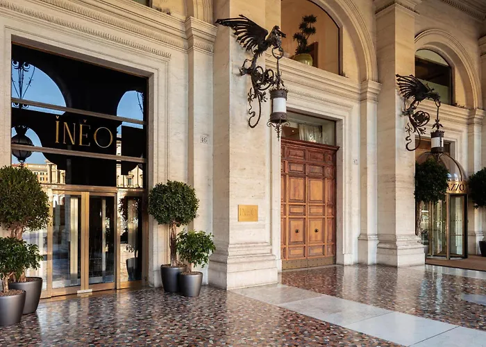 Hotel con SpaAnantara Palazzo Naiadi