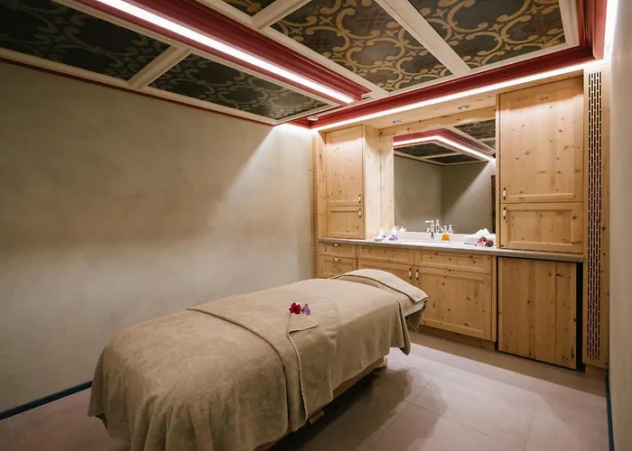 Hotel La Perla: The Leading Hotels Of The World Corvara In Badia