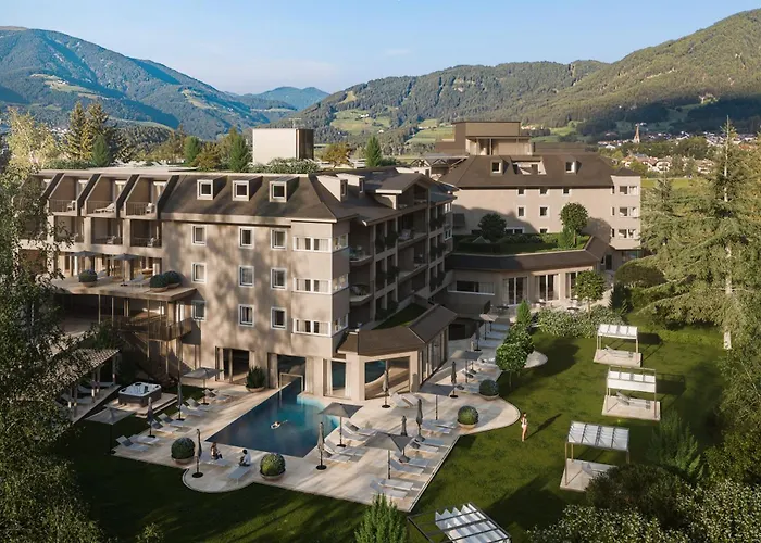 Majestic - Unique Spa Resort Brunico