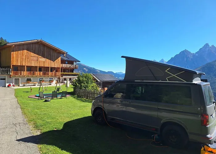 Glinzhof Mountain Natur Resort Agriturismo San Candido