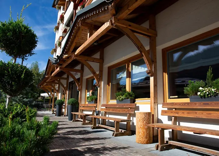 Hotel Crozzon Madonna