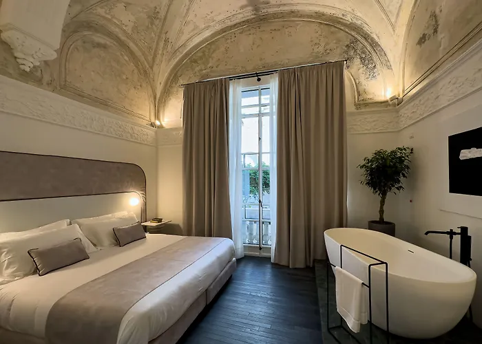 Hotel Artemisia Domus - Giardino Napoli